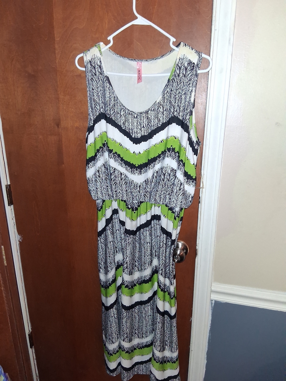 Magic Sleeveless Chevron Maxi Dress in Black, White & Lime